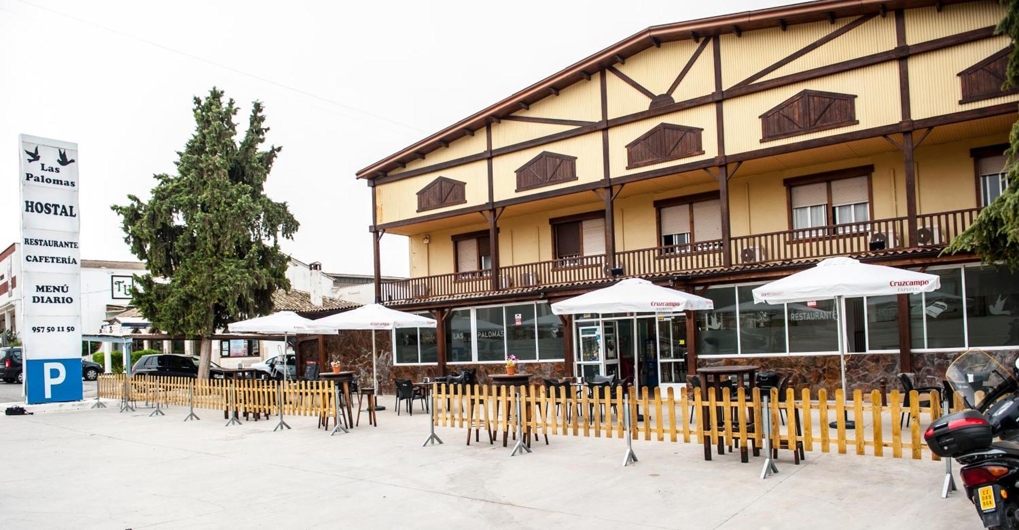 Hostal Las Palomas Lucena Extérieur photo
