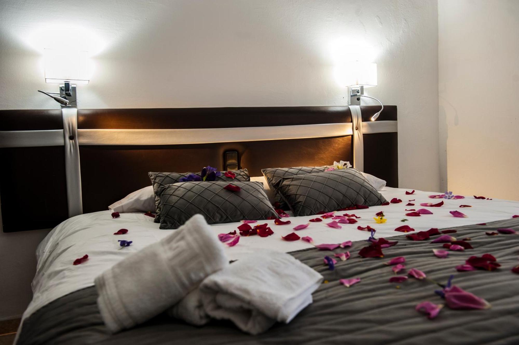 Hostal Las Palomas Lucena Extérieur photo